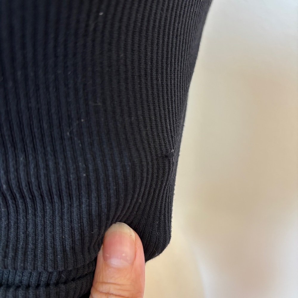 Solid Black Ribbed Halter Tank Top - Picture 3 of 8